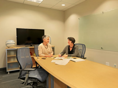 Office: Illinois, Woodfield Preserve, N. Martingale Road, Schaumburg, IL 60173
