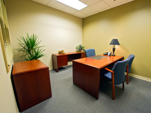 Office: Indiana, River Crossing at Keystone Office Suites Plus, 3815 River Crossing Parkway, Indianapolis, IN 46240