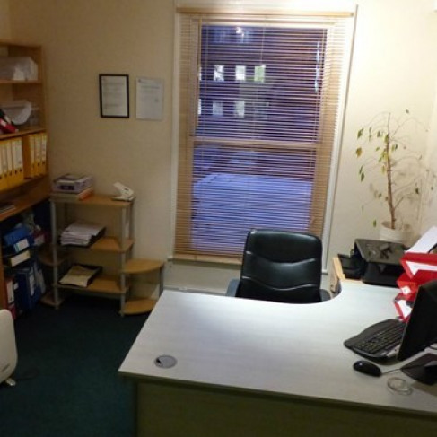 Office: Jeffersons Business Centre, Banbury, OX16