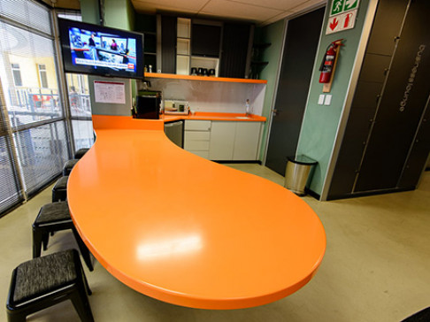 Office: Hyde Park, Hutton Court North, Johannesburg