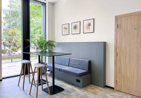 Office: 59 Iztochen Street, Plovdiv, 4000