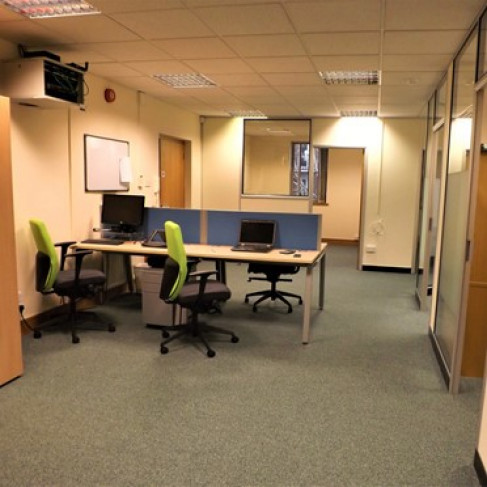 Office: Kinsbourne Court, Harpenden, AL5