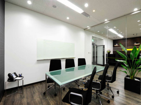 Office: Kokusai Kaikan, 22/F Kokusai Kaikan, Kobe, 651-0087