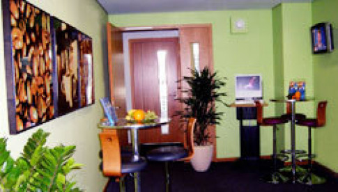 Office: Kranzler Eck, Berlin, 10179