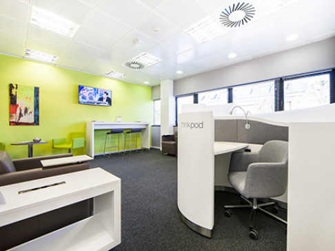 Office: Gabriel Garc, Las Rozas, 28232