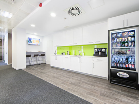 Office: Gabriel Garc, Las Rozas, 28232
