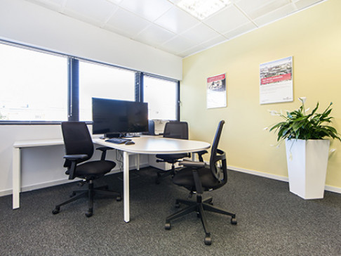 Office: Gabriel Garc, Las Rozas, 28232