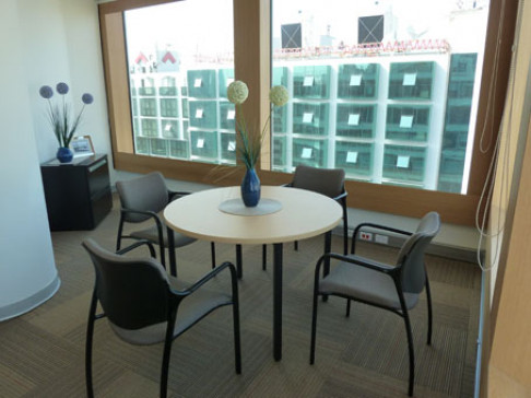 Office: Real Ocho San Isidro, Av. Sto. Toribio 173 y Via Central 125, Lima, 27