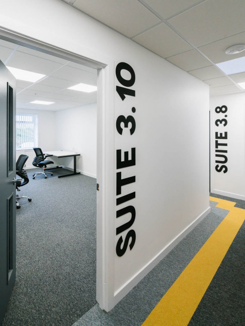 Office: West, 5 Fleming Road, Livingston, EH54 7BN
