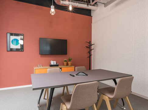 Office: Lochrin Square, 1 Lochrin Square, Edinburgh EH3 9QA 