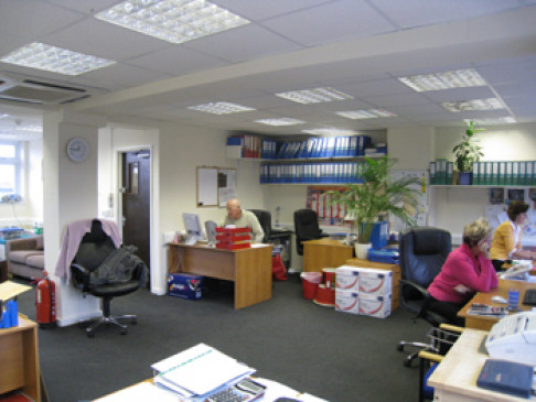 Office: London House Business Centre - Crayford, Dartford, DA1