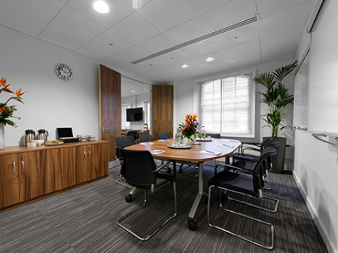 Office: Piccadilly - Sackville Street, 25 Sackville Street, London, W1S 3AX