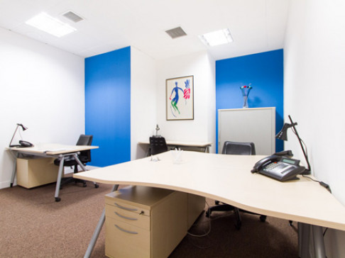 Office: Pinar-Salamanca District, Pinar, 5, Madrid, 28006