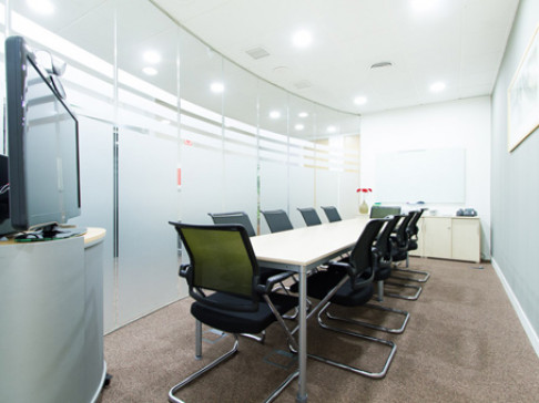 Office: Pinar-Salamanca District, Pinar, 5, Madrid, 28006