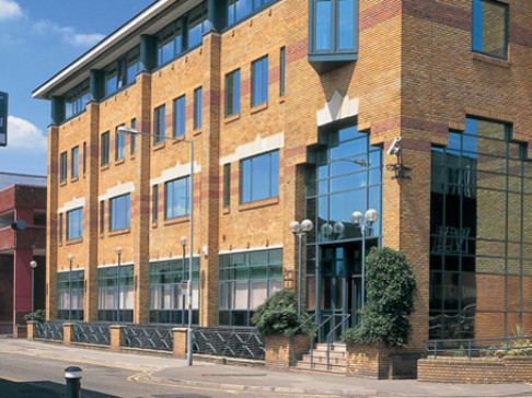 Office: Broadway, Siena Court, Maidenhead, SL6 1NJ