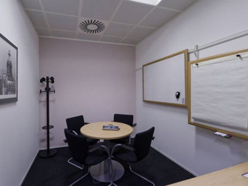 Office: Town Centre, 1 Bell Street, Maidenhead, SL6 1BU