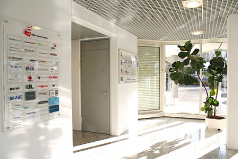 Office: Wilhelm-Theodor-Romheld-Strabe, Mainz, 55130