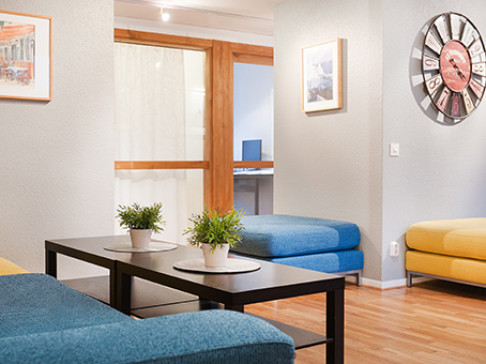 Office: Central, Adelgatan 21, Malmo, SE - 211 22