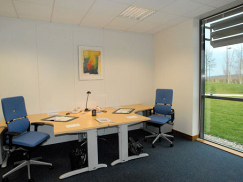 Office: Parc d'Entreprises Val D'Europe, Marne la Vall, 77716