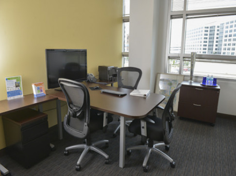 Office: Maryland, Town Center, E. Montgomery Avenue, Rockville, MD 20850