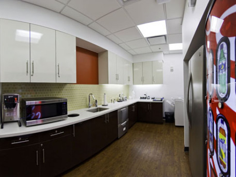 Office: Massachusetts, Prudential Tower, 800 Boylston Street, Boston, MA 2199