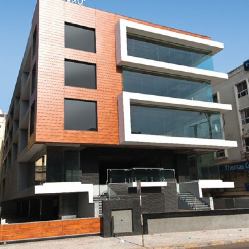 Office: DNR, Regus, DNR 90, Indore, 452003