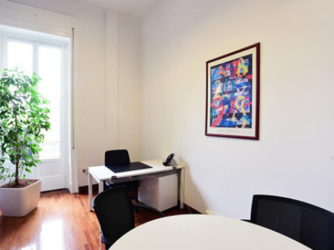 Office: Duomo, Piazza Duomo, Milan, 20123
