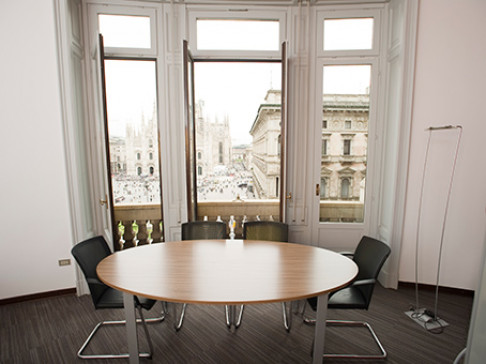 Office: Duomo, Piazza Duomo, Milan, 20123