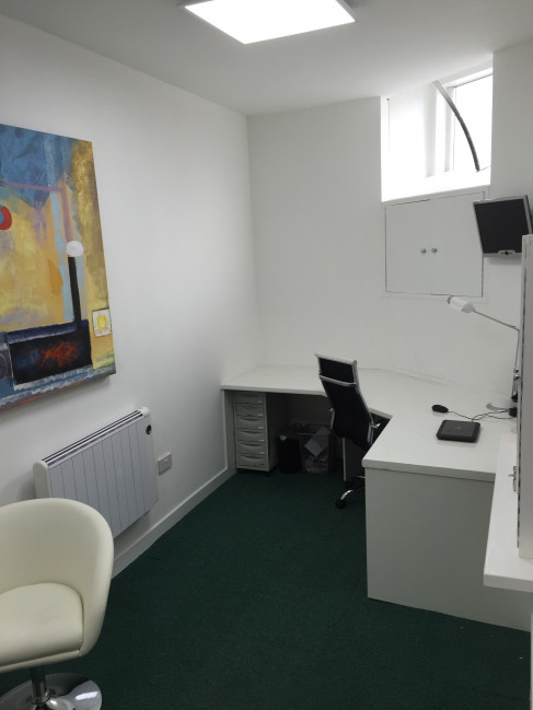 Office: Milton Business Centre, 10 Milton Street, Dundee, DD3 6QQ