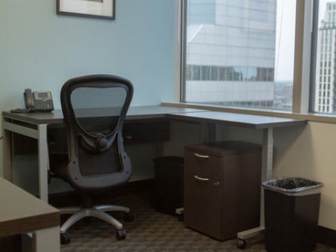 Office: Minnesota, AT&T Tower, 901 Marquette Avenue, Minneapolis, MN 55402