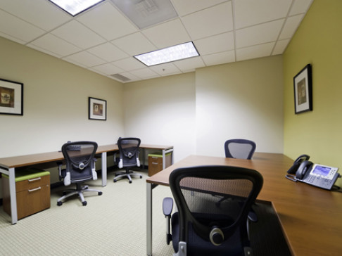 Office: Missouri, Country Club Plaza, 435 Nichols Road, Suite 200, Kansas City, KS 64112-2006