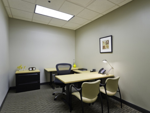 Office: Missouri, Zona Rosa, 7280 N.W. 87th Terrace, Kansas City, KS 64153