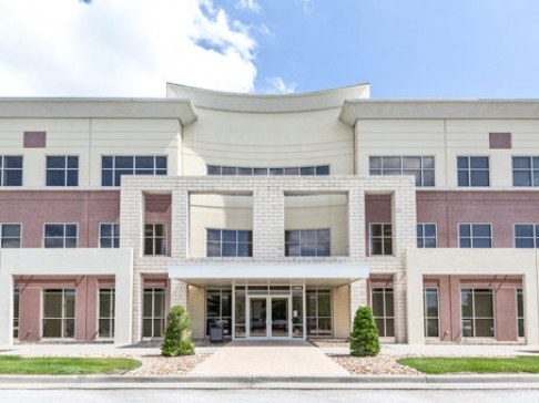 Missouri, Lee's Summit - Business Exchange Building