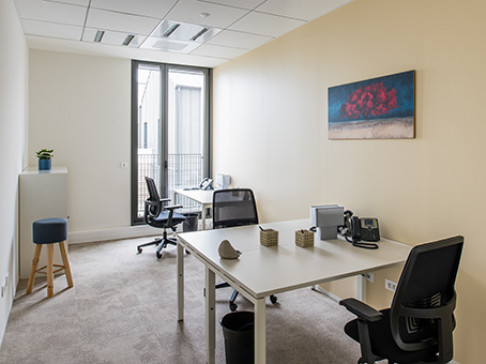 Office: Val d'Europe, Gare - Citalium, Avenue de L'Europe, Montevrain, 77144