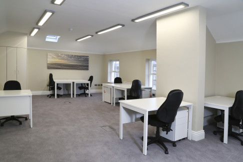 Office: Mount Street Upper, Dublin, Dublin 2