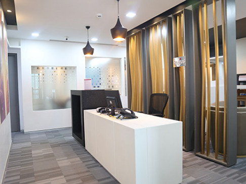 Office: Khar, Corinthian, 3rd floor, Mumbai, 400052