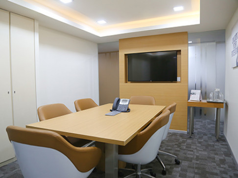 Office: Incube, 5th floor Punj Essen House, New Delhi, 110 019