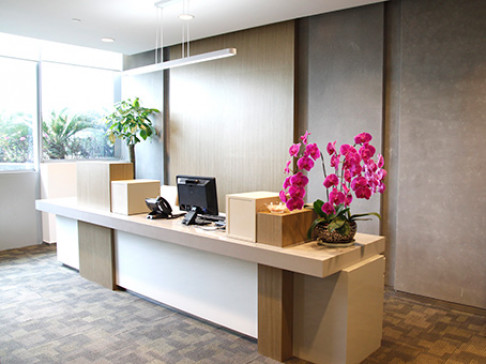 Office: Raffles City, 8 F, Raffles City, Ningbo, 315020