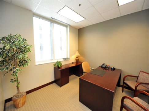 Office: North Carolina, Southpark Fairview Office Suites Plus, 5960 Fairview Road, Charlotte, NC 28210
