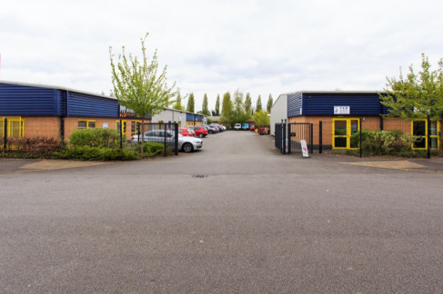 Office: Dunns Close, Nuneaton, CV11 4NF
