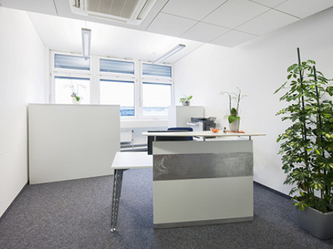 Office: Nuremberg Airport, 3rd + 4th floor, Nuremberg, 90411