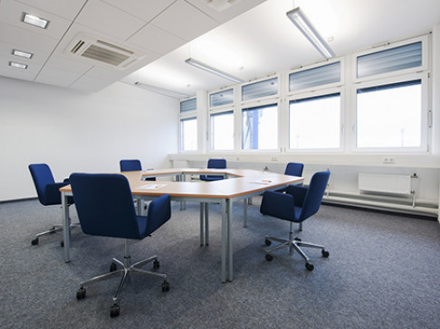 Office: Nuremberg Airport, 3rd + 4th floor, Nuremberg, 90411
