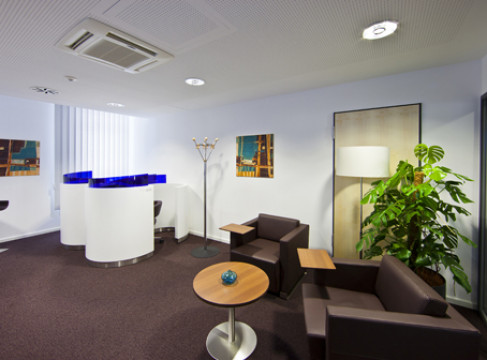 Office: City Center ZeltnerEck, 3rd Floor, ZeltnerEck building, Nuremberg, 90443
