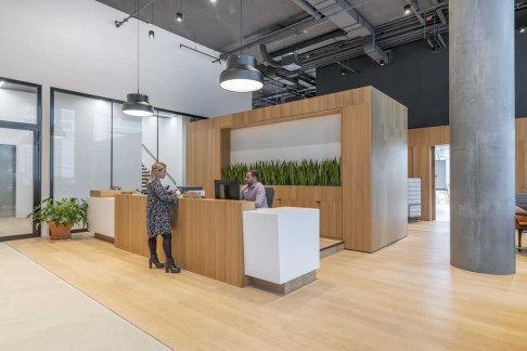 Office: Grosse Gallusstrasse 16-18, Frankfurt, 60312