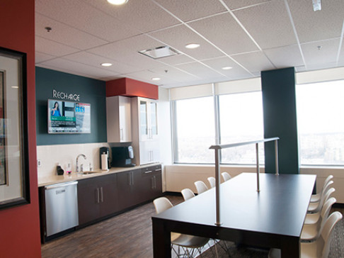 Office: Ontario, Yonge & St. Clair, 2 St. Clair Avenue West, Toronto, M4V 1L5