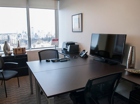 Office: Ontario, Yonge & St. Clair, 2 St. Clair Avenue West, Toronto, M4V 1L5