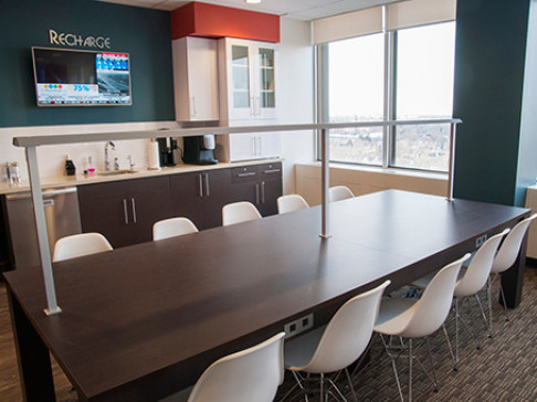 Office: Ontario, Yonge & St. Clair, 2 St. Clair Avenue West, Toronto, M4V 1L5
