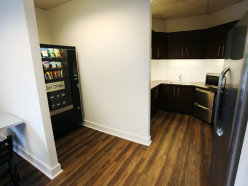 Office: Oregon, River Park Center, 205 SE Spokane St, Portland, OR 97202