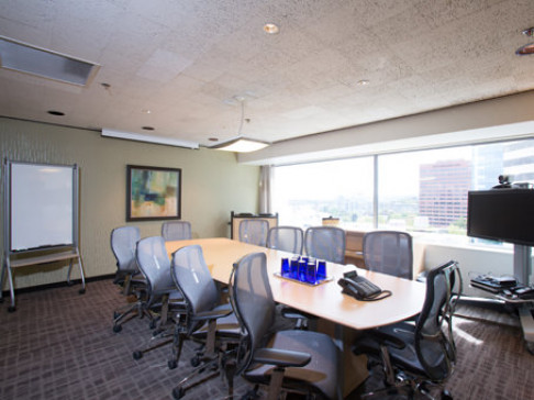 Office: Oregon, World Trade Center, One World Trade Center, Portland, OR 97204