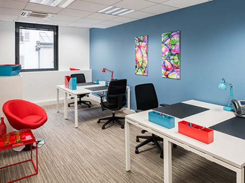 Office: Batignolles, 115 rue Cardinet, Paris, 75831